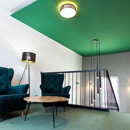 Hotel Carrera Rimavska Sobota Luaran gambar